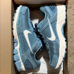 Nike vomero 5 denim turquoise sz 10